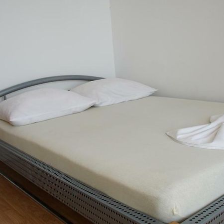 Apartmani Sipic , Bilo - Primosten Primošten Exterior foto