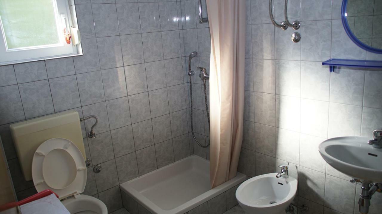 Apartmani Sipic , Bilo - Primosten Primošten Exterior foto