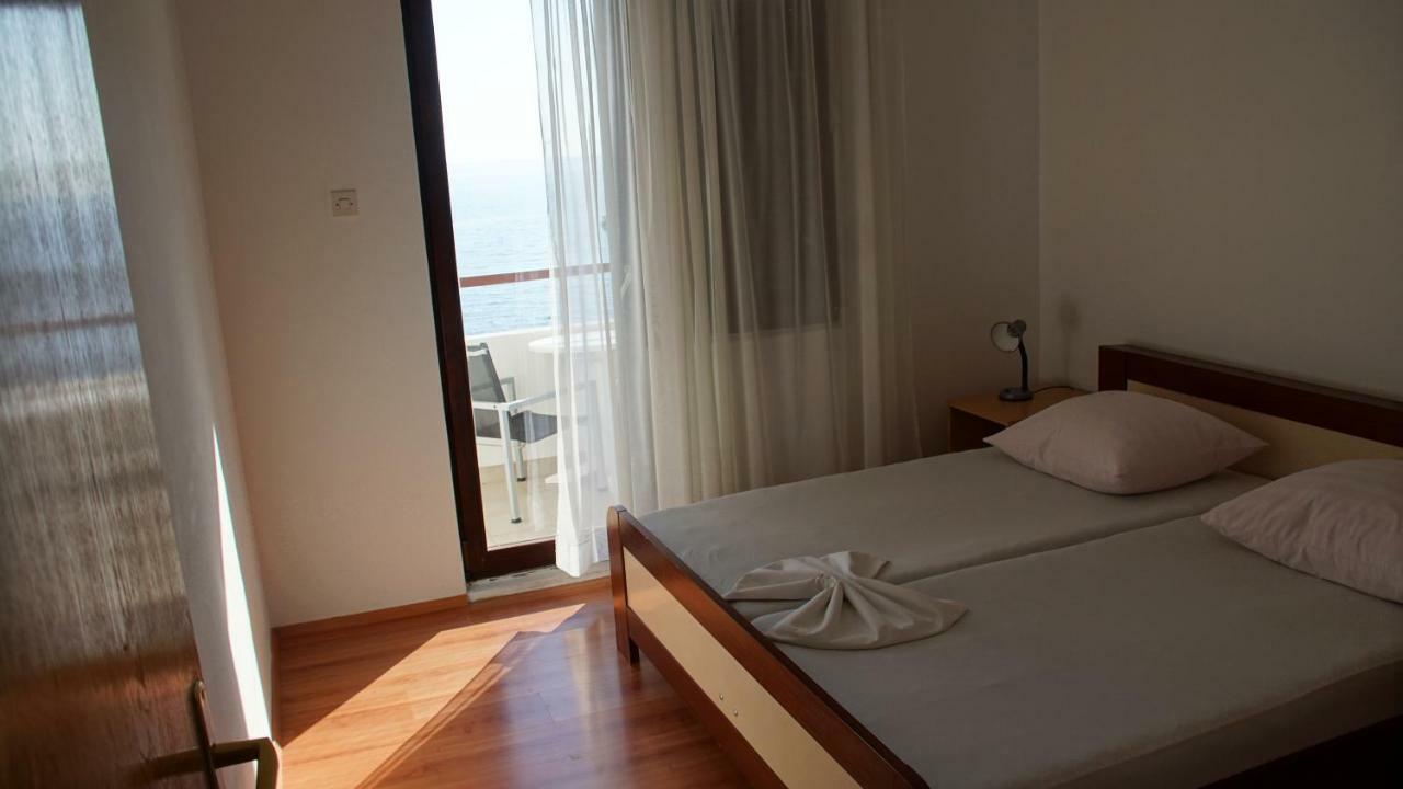 Apartmani Sipic , Bilo - Primosten Primošten Exterior foto