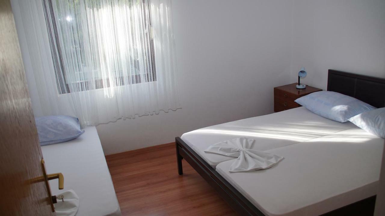 Apartmani Sipic , Bilo - Primosten Primošten Exterior foto