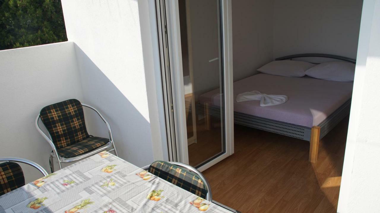 Apartmani Sipic , Bilo - Primosten Primošten Exterior foto