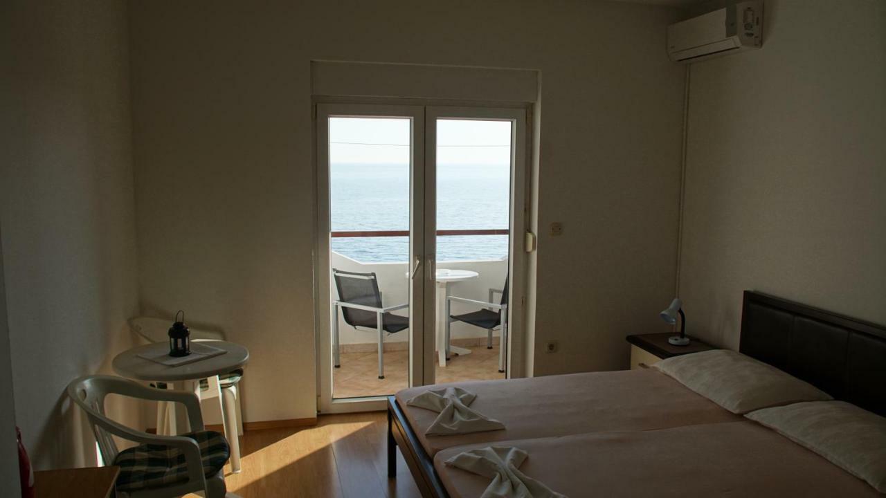 Apartmani Sipic , Bilo - Primosten Primošten Exterior foto